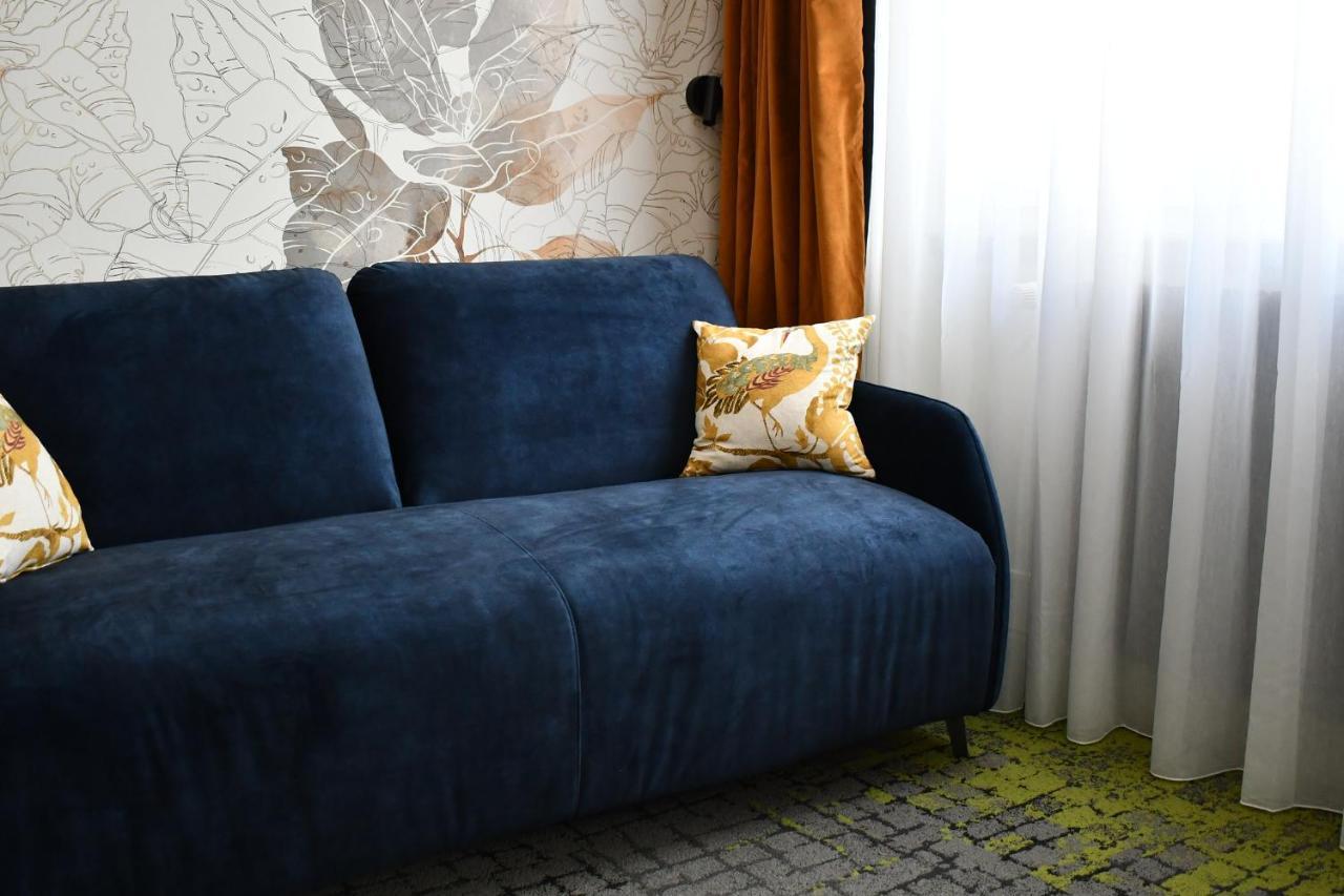 Le Cheval Blanc - Logis Hotel Giffaumont-Champaubert